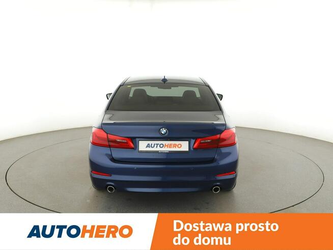 BMW 520 4x4 automat full LED skóra navi kamera i czujniki parkowania el. stero