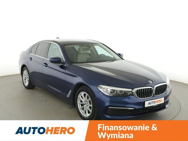 BMW 520 4x4 automat full LED skóra navi kamera i czujniki parkowania el. stero