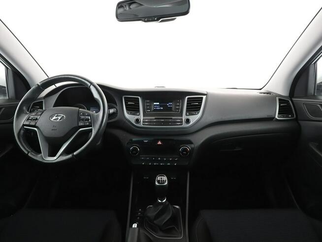 Hyundai Tucson 1.6 Benzyna Klimatyzacja Tempomat Grzana Kierownica Fotele