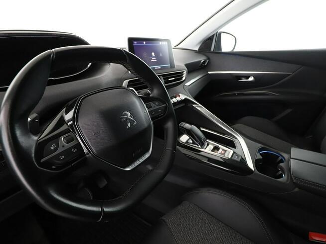 Peugeot 3008 automat virtual cocpit półskóra navi kamera i czujniki parkowania hak