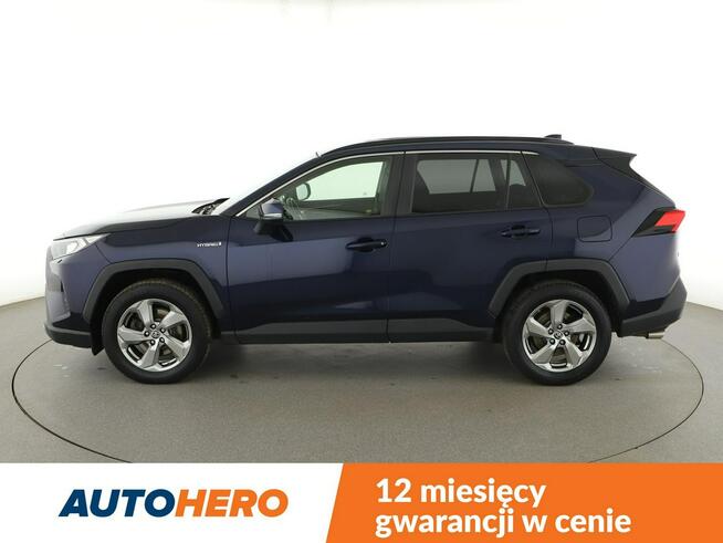 Toyota RAV-4 HEV automat kamera ACC grzane fotele navi LED