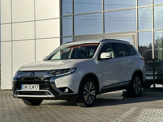 Mitsubishi Outlander 7-osób! 1-rej.2019 Łopatki Kamera KeyLess Climatronic Serwis GWARANCJA