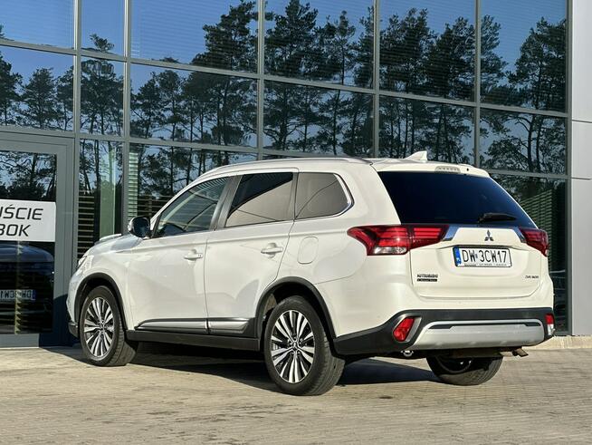 Mitsubishi Outlander 7-osób! 1-rej.2019 Łopatki Kamera KeyLess Climatronic Serwis GWARANCJA