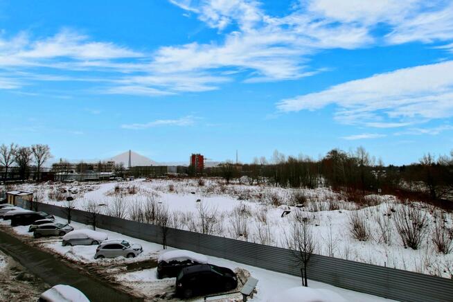 garaż podziemny, dwa balkony, budynek z 2016 roku