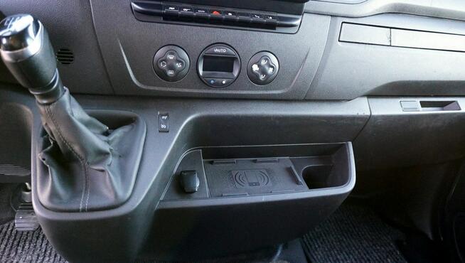 Renault Master L3h2 Furgon Blaszak Klima LED-y Hak