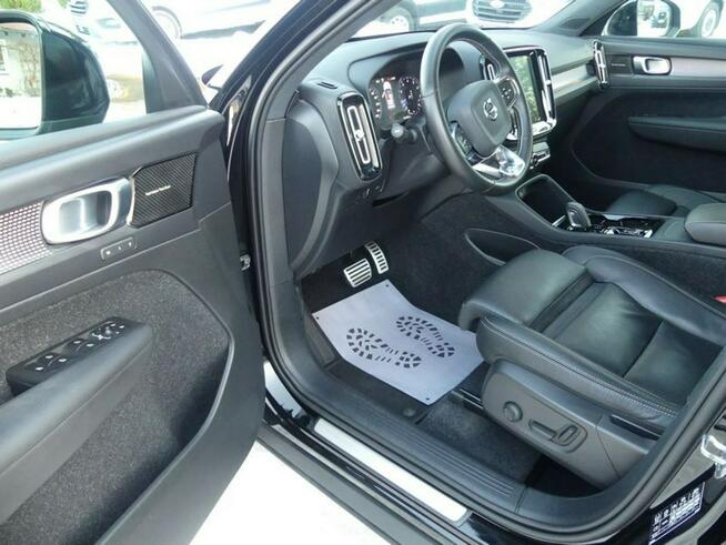 Volvo XC 40 XC40 T4 AWD R-Design Navi Kamera RfK Leder F. VAT23
