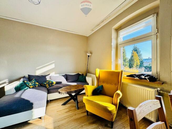 Dwupoziomowe mieszkanie z ogródkiem w Pszowie