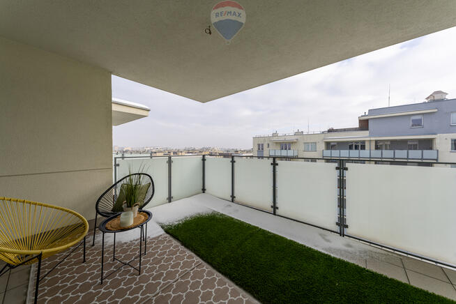 Mieszkanie z dużym tarasem 13m2, czynsz 350zł