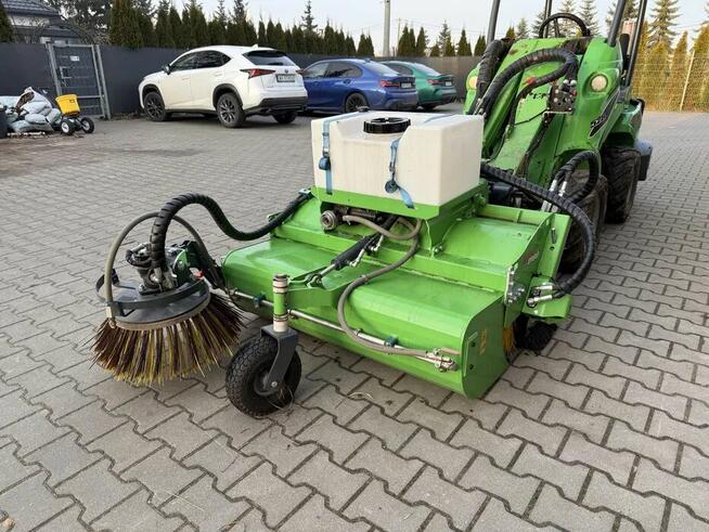 Zamiatarka Avant Multione Cast