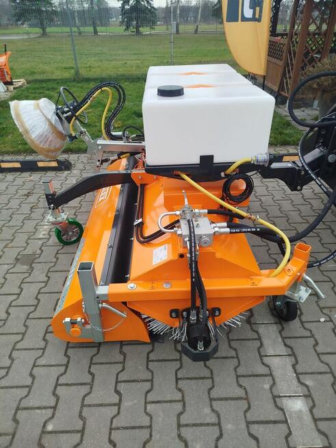 Zamiatarka komunalna drogowa firmy TALEX ECO CLEAN 1,80m