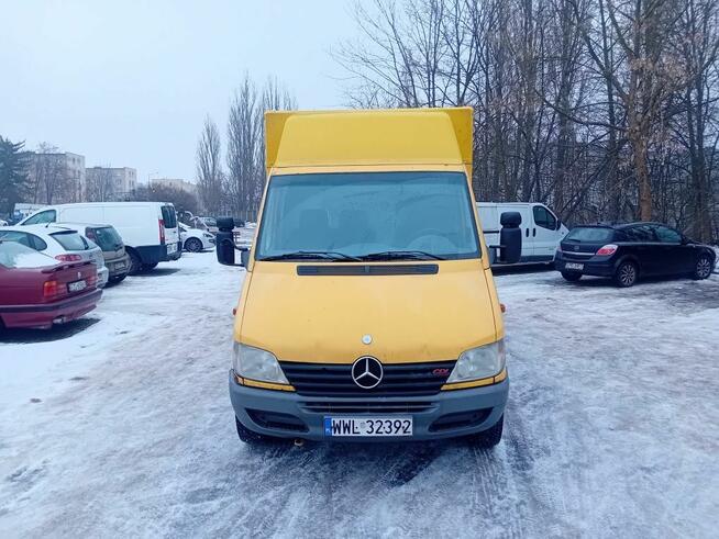 Sprinter Pocztowy Food Truck w automacie