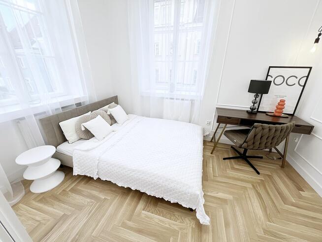 STARE MIASTO, KAMIENICA, LUX!