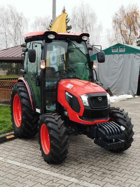 Ciągnik Kioti DK6030C 58,5KM Skrzynia mechaniczna Korea 7lat