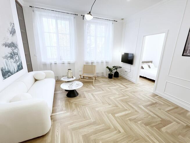 STARE MIASTO, KAMIENICA, LUX!