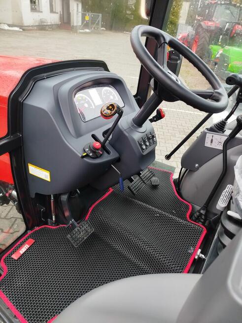 Ciągnik Kioti DK6030C 58,5KM Skrzynia mechaniczna Korea 7lat