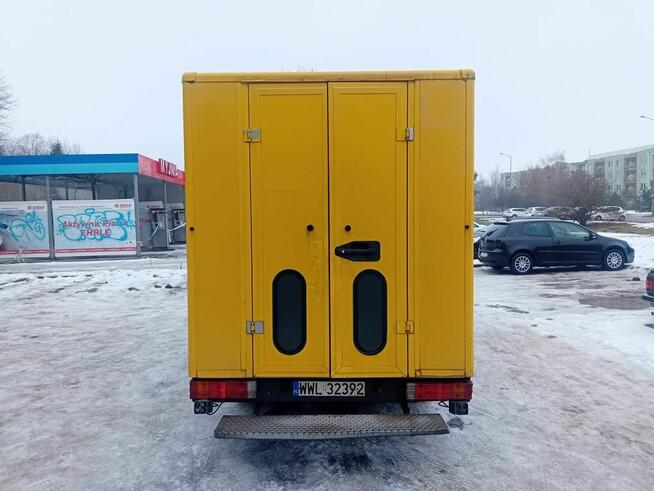 Sprinter Pocztowy Food Truck w automacie
