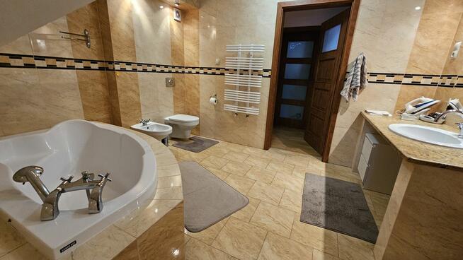 Dom piętrowy na sprzedaż – Jurowce | 150 m² | działka 4716