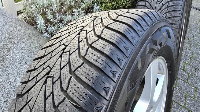 VOLVO XC60 XC90 KOŁA ALU ZIMA 235/60/17 Bieżnik 7.03mm.2024r