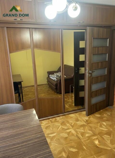 Ustawne mieszkanie z oddzielną kuchnią