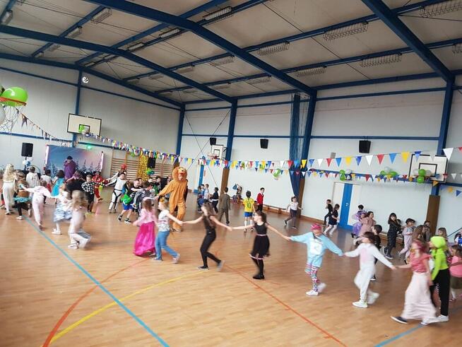 Bal karnawałowy przedszkole prowadzenie balu karnawałego