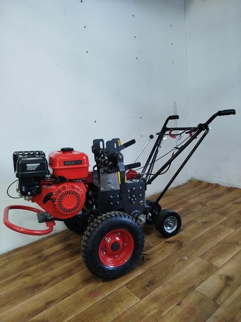 Wynajem / Wynajmę wycinarka do darni, trawy Greenman LYZ360D