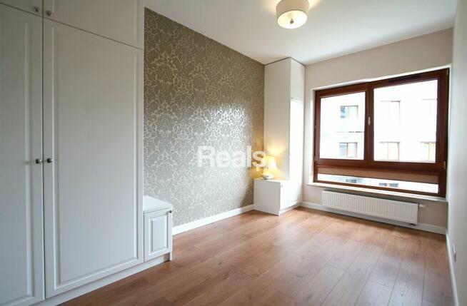 Z ogródkiem, dwupoziomowe