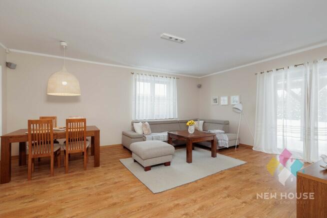 Dom gotowy do zamieszkania w otoczeniu jezior