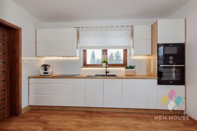 Dom gotowy do zamieszkania w otoczeniu jezior