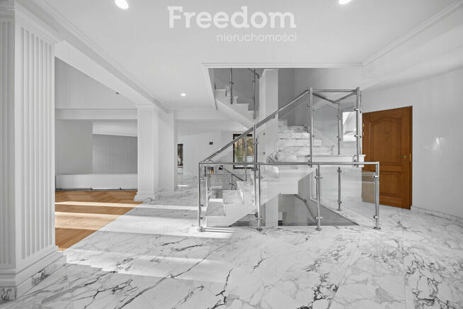 Wyjątkowa nieruchomość w Magdalence