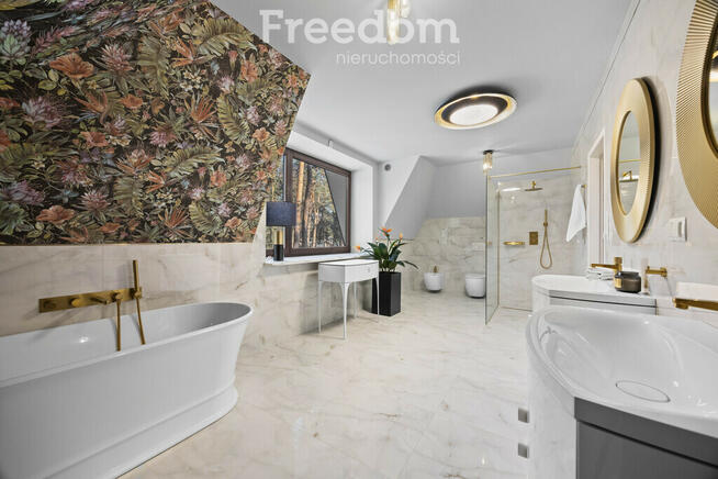 Wyjątkowa nieruchomość w Magdalence