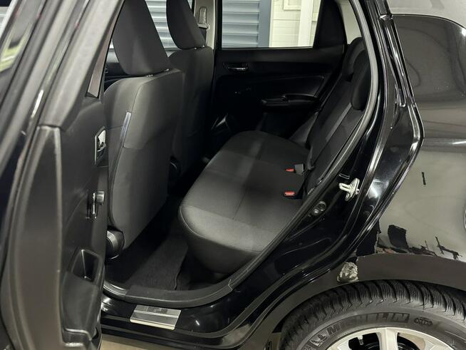 Suzuki Swift bezwypadkowy * stan perfekt * zero korozji * serwis ASO do końca