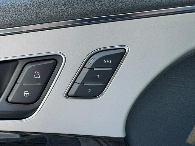 Audi Q7 Panorama / BOSE / Aktywny tempomat / Kamera 360 / Key less / FV marża