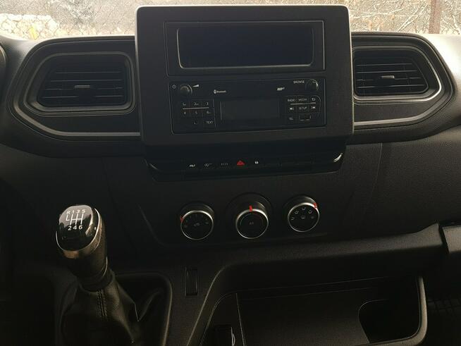 Renault Master KONTENER 8EP 4,22x2,23x2,23 KLIMA MANUAL KRAJOWY 6-BIEGÓW DMC 3500 KG