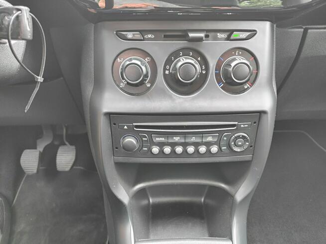 Citroen C3 1.2 Benzyna 82 KM Przebieg-114 119km Zarejestrowany