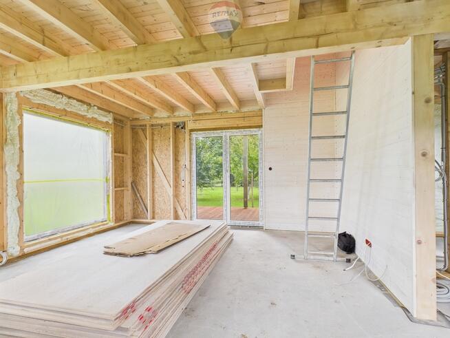 Dom całoroczny z działką nad jeziorem