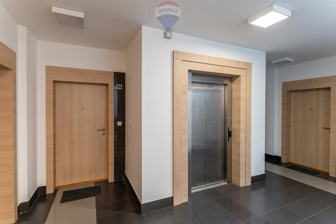 Mieszkanie z dużym tarasem 13m2, czynsz 350zł