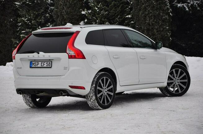 Volvo XC 60 2,4D 190KM AWD Lift R-design Xenon Led Panorama Skóry Navi el.klapa