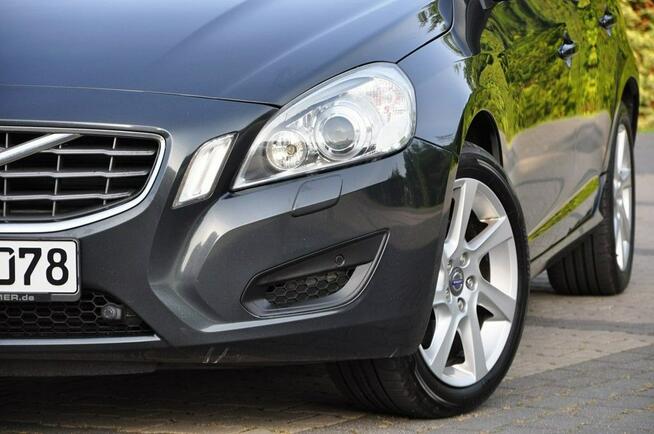 Volvo V60 2,0D 136KM Xenon Led Navi PDC Alufelgi 1Wł. Super Stan z DE !!