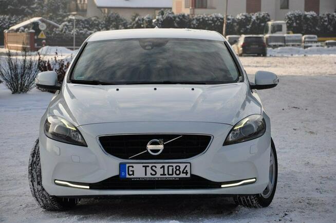 Volvo V40 1,6D 115KM Xenon Led Navi Alufelgi PDC Super Stan Serwis z DE !!