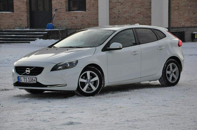 Volvo V40 1,6D 115KM Xenon Led Navi Alufelgi PDC Super Stan Serwis z DE !!