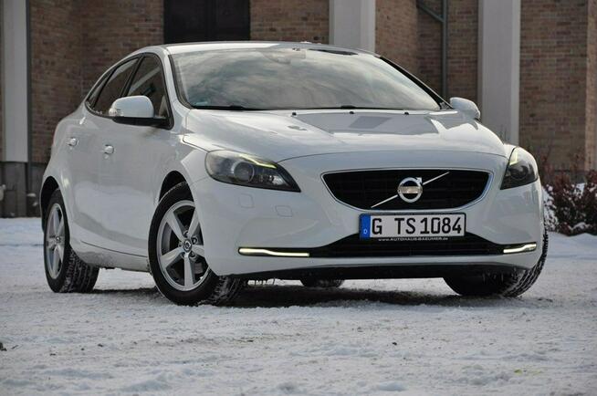 Volvo V40 1,6D 115KM Xenon Led Navi Alufelgi PDC Super Stan Serwis z DE !!