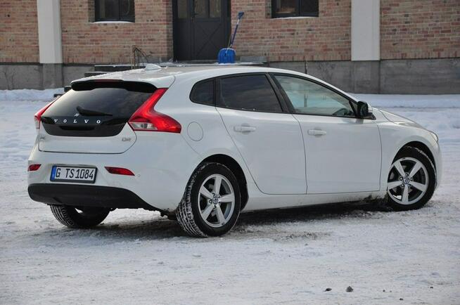 Volvo V40 1,6D 115KM Xenon Led Navi Alufelgi PDC Super Stan Serwis z DE !!