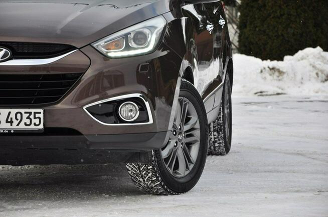 Hyundai ix35 2,0B 166KM Lift 4x4 Xenon Skóry Navi Kamera Alufelgi PDC Klimatron Hak