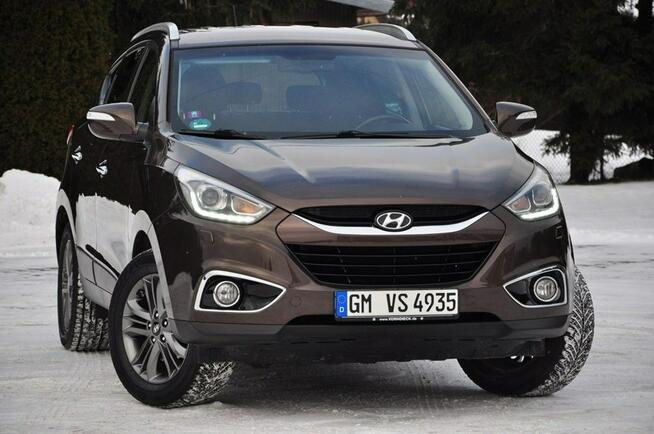 Hyundai ix35 2,0B 166KM Lift 4x4 Xenon Skóry Navi Kamera Alufelgi PDC Klimatron Hak