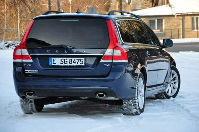 Volvo V70 2,0D 181KM Xenon Navi Skóry El.Klapa Alufelgi El.Fotele Serwis z DE !!