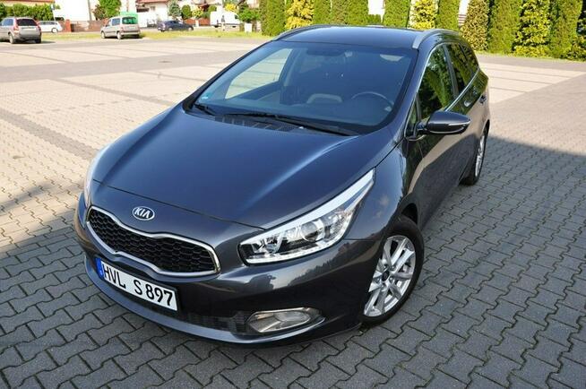 Kia Cee'd 1,6 Benz 135KM Led Navi Kamera PDC Alufelgi 1 Wł. Serwis z DE !!!