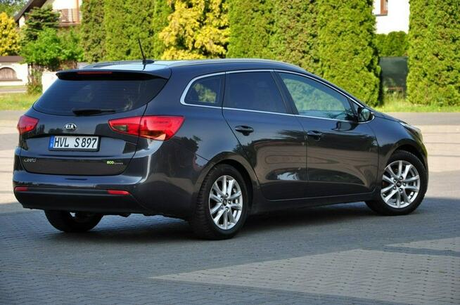 Kia Cee'd 1,6 Benz 135KM Led Navi Kamera PDC Alufelgi 1 Wł. Serwis z DE !!!