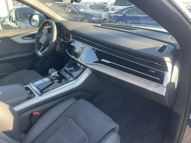 Audi Q8 S-line mHEV Quattro Pamięć Pneumatyka Kamery360 HAK 286KM