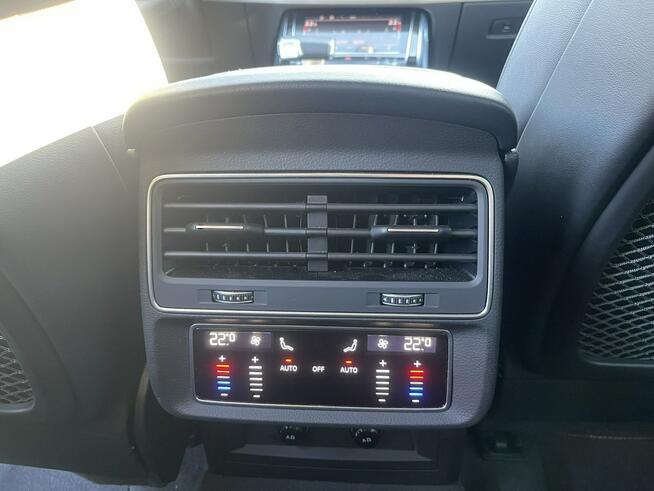 Audi Q8 S-line mHEV Quattro Pamięć Pneumatyka Kamery360 HAK 286KM