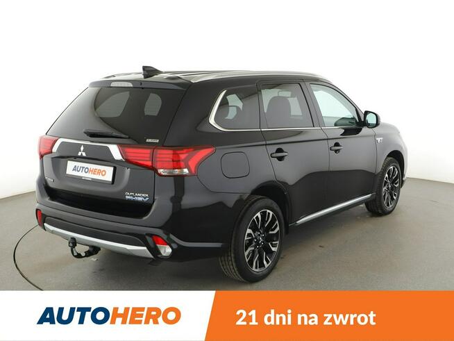 Mitsubishi Outlander FV23% 4x4 PHEV full LED skóra/alcantara klima auto grzane fotele i kie